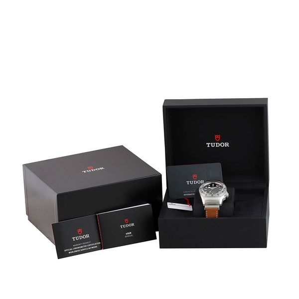 Tudor Black Bay M70150-0001